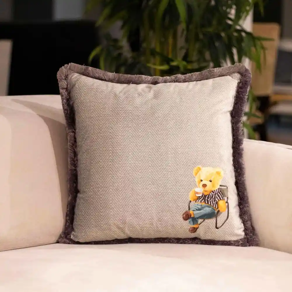 Teddy Yastık ile Dekorasyonda Sıcaklık ve Şıklık Yaratmanın Yolları