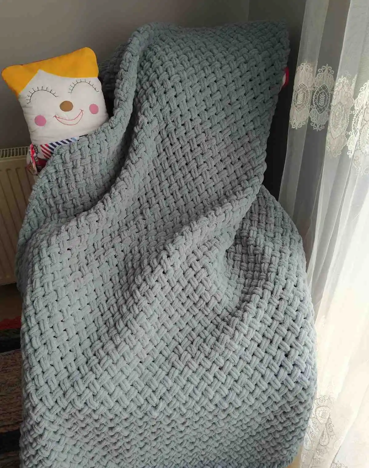 Tek Kişilik Puffy Battaniyelerle Modern ve Şık Dekorasyon Trendleri