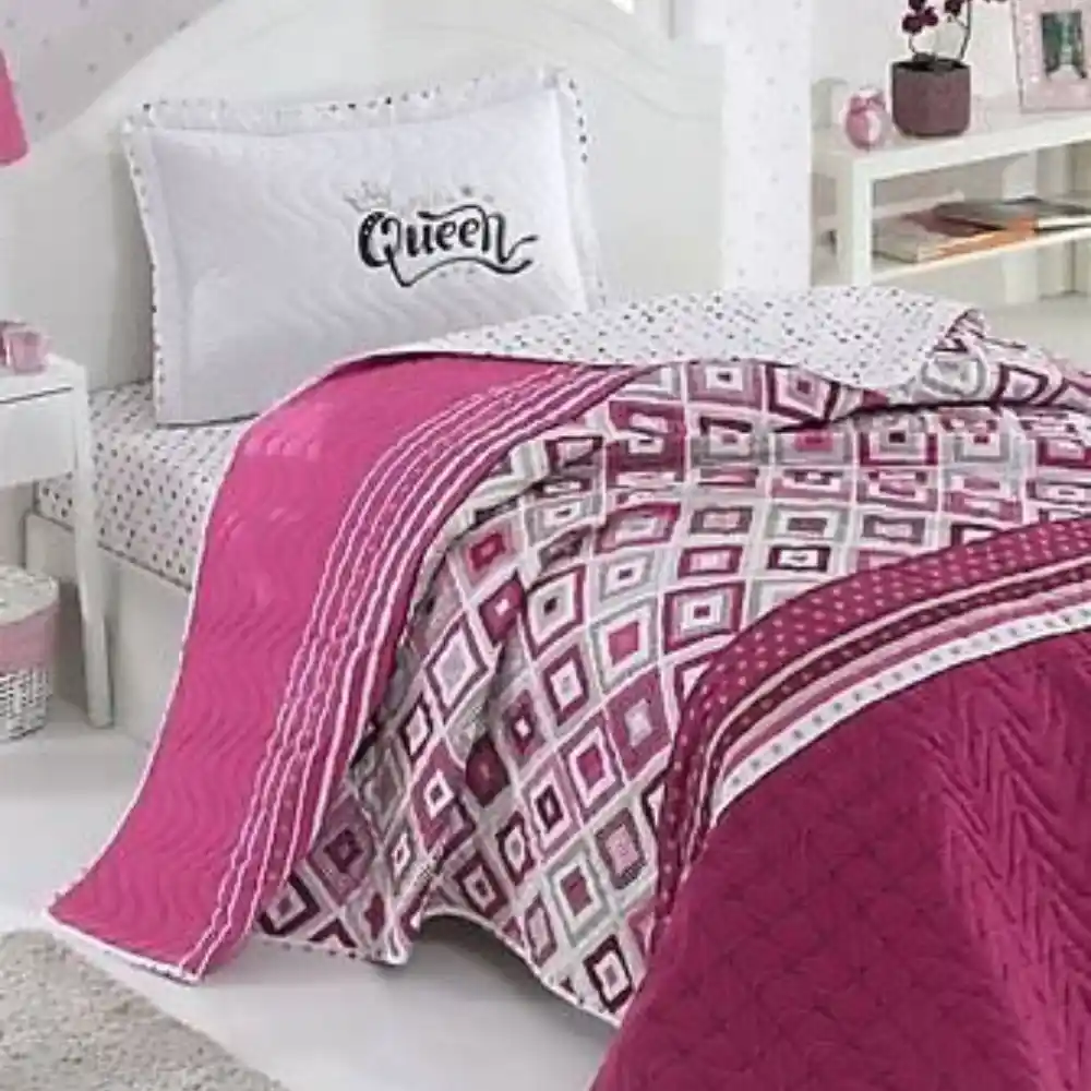 Tek Kişilik Yatak Örtüsü Seçenekleri ve Dekorasyonda Kullanım İpuçları