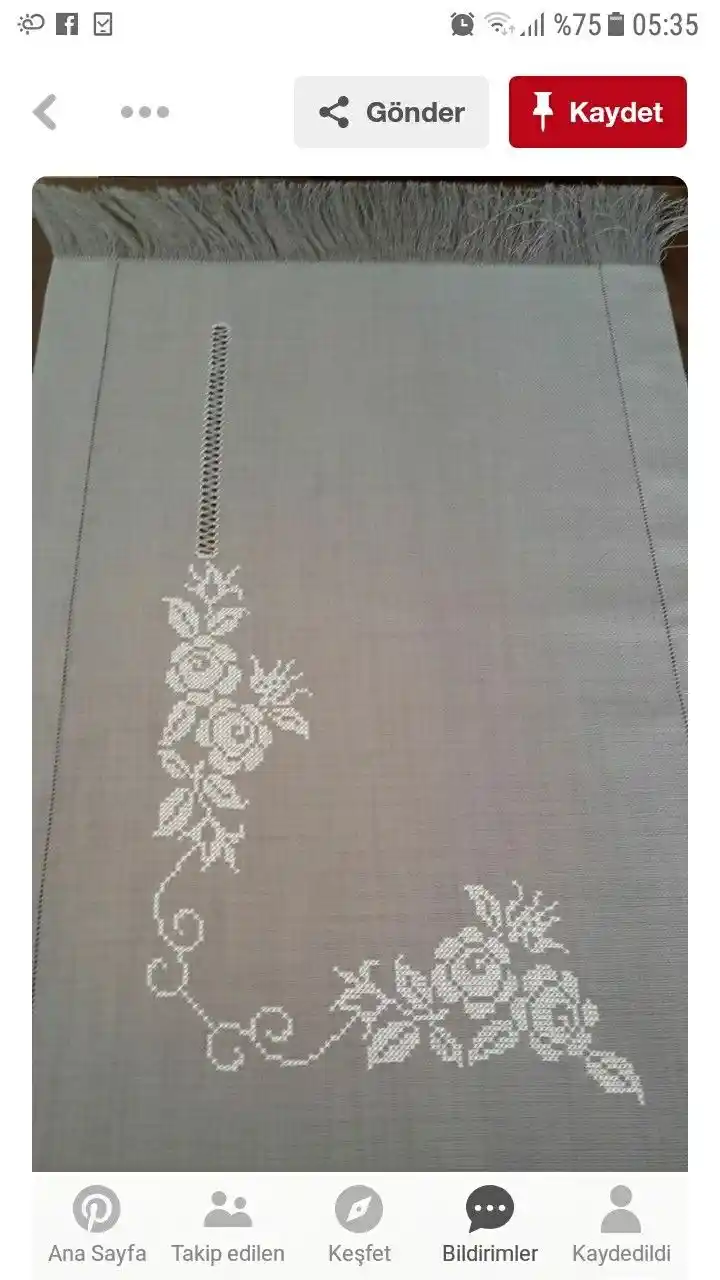 Tek Renk Kanaviçe Modelleriyle Sade ve Şık Dekorasyon Çözümleri