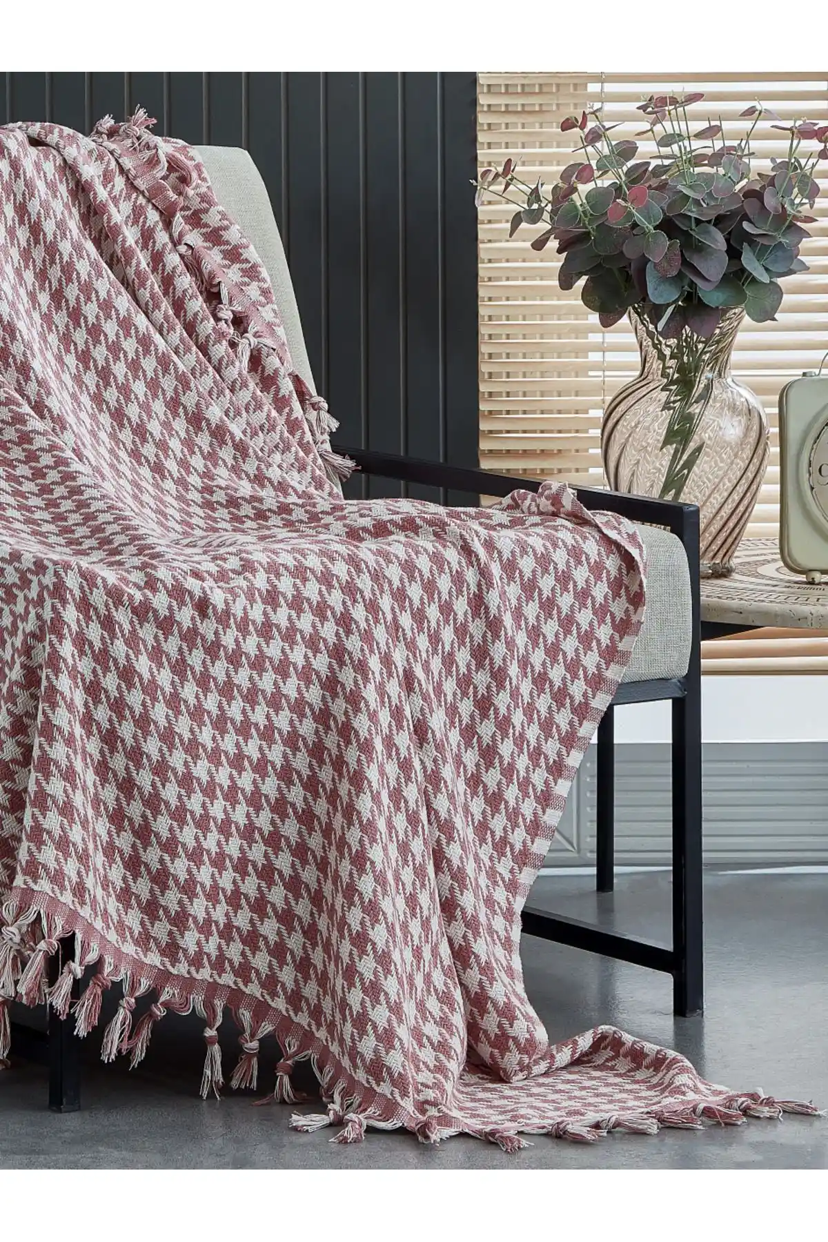 Tekli Koltuk Şallarıyla Dekorasyonunuzu Zenginleştirin ve Şıklık Katın