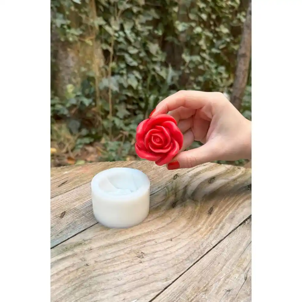 Tekli Mum Dekorasyonu: Sade ve Şık Bir Atmosfer Yaratmanın En İyi Yolları