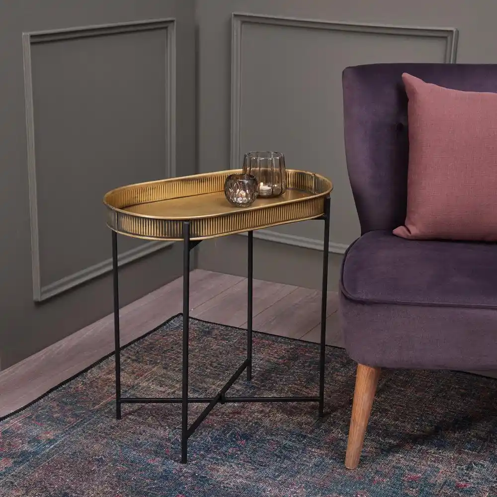 Tepsi Sehpa Dekorasyonda Şıklık ve İşlevselliği Bir Arada Sunar