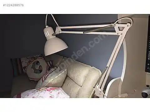 Tertial Çalışma Lambasıyla Dekorasyonda İşlevsellik ve Estetiği Birleştiren Modern Çözüm