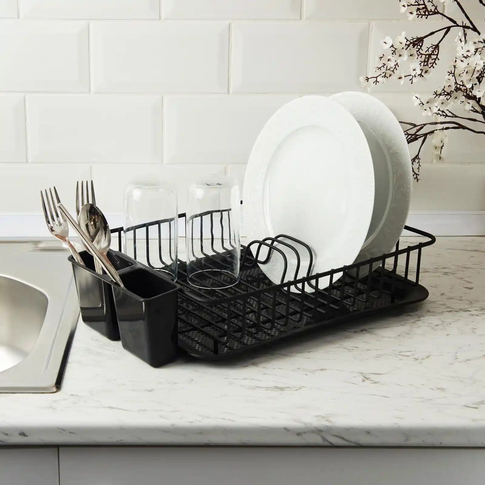 Tezgah Üstü Bulaşıklık Seçenekleri ve Mutfak Dekorasyonunda Kullanım İpuçları