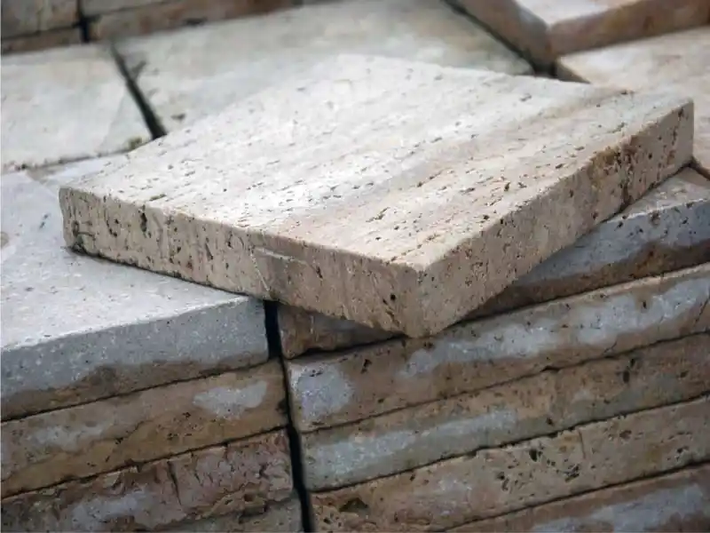 Traverten Taşlarıyla Dekorasyonda Doğal Şıklık ve Estetik Çözümler