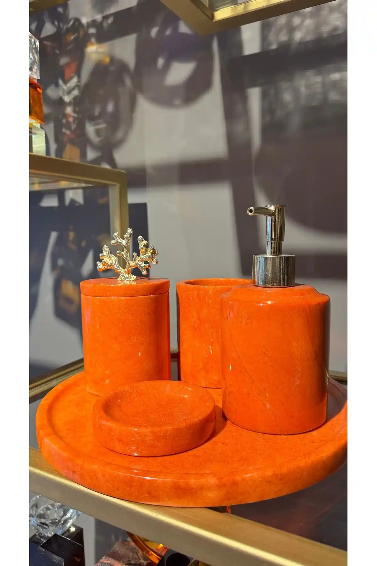 Turuncu Banyo Setleri ile Mekânınıza Canlılık ve Şıklık Katın