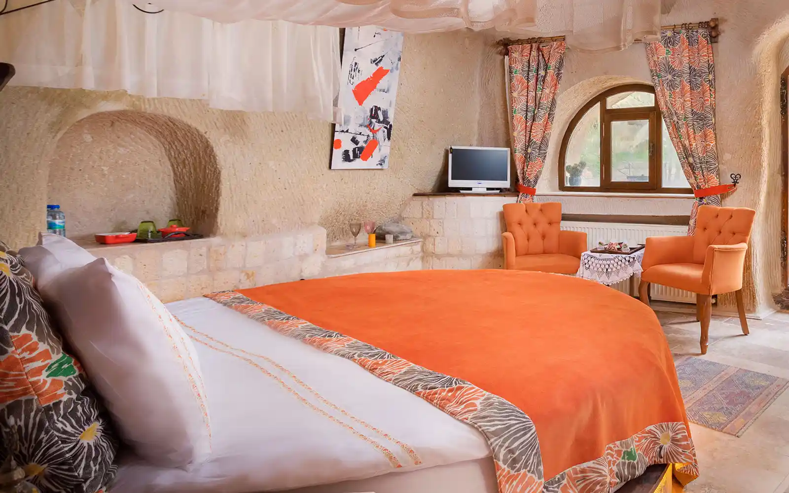 Turuncu Oda Dekorasyonu: Sıcak ve Canlı Atmosfer Yaratmanın Yolları