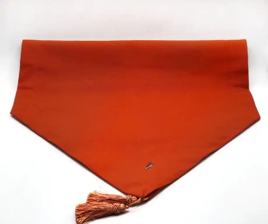 Turuncu Runner ile Dekorasyonda Canlılık ve Şıklık Yaratmanın Yolları