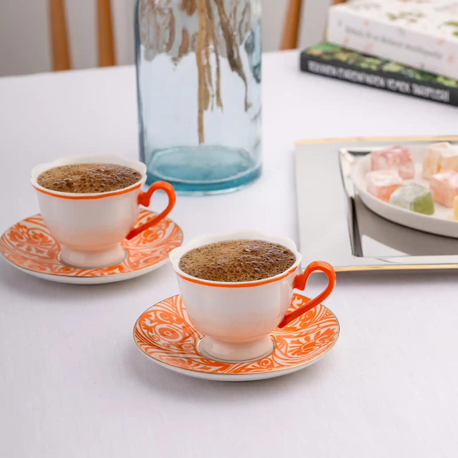 Turuncu ve Kahverenginin Dekorasyondaki Gücü: Sıcaklık ve Şıklığın Birleşimi