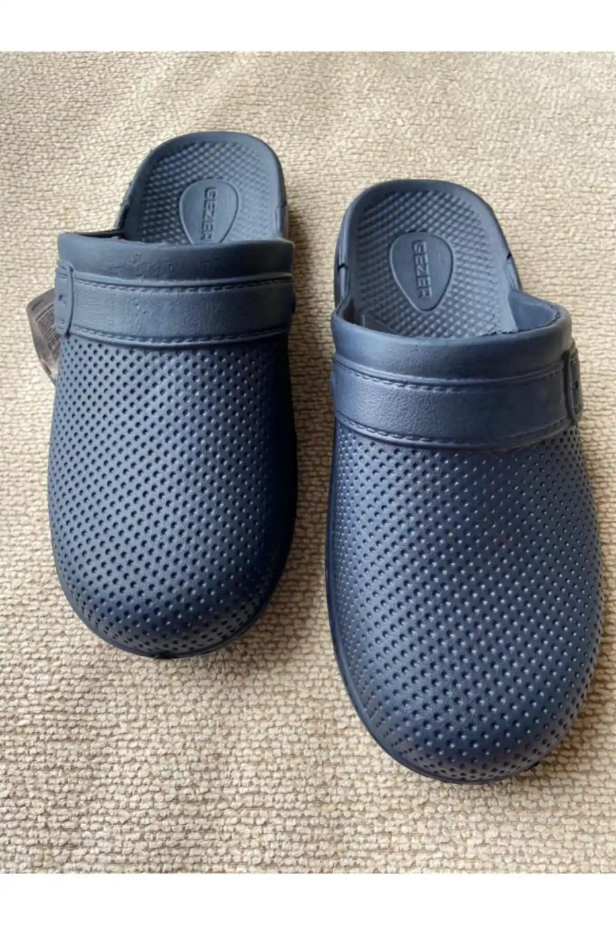 Tuvalet Terliği Dekorasyonda İşlevsellik ve Estetiğin Uyumunu Yansıtıyor