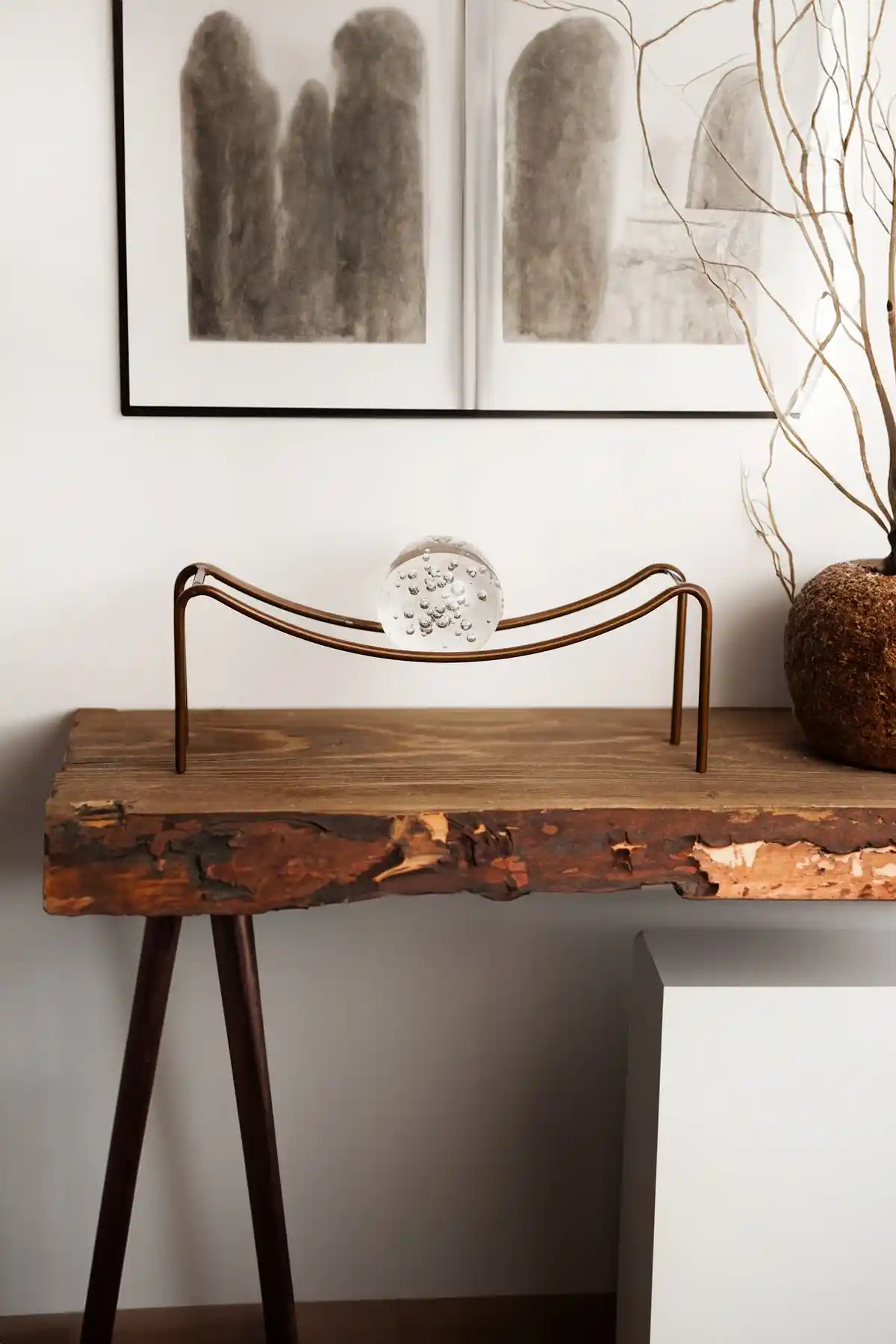 Tv Ünitesi Dekorasyonunda Aksesuar Seçimi ve Düzeni İpuçları