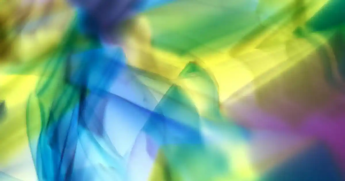 Üstten Kulplu Çaydanlıkların Dekorasyondaki Rolü ve Tasarım Özellikleri