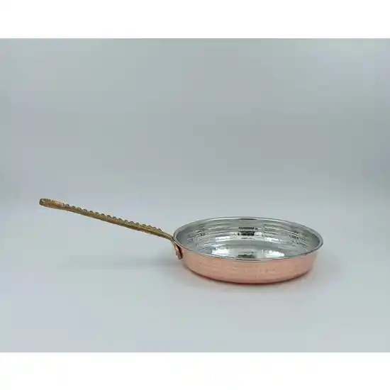 Uzun Kulplar ve Dekorasyonda Kullanım İpuçları Modern ve Şık Mekânlar Yaratın