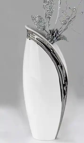 Vazo Dekorasyonuyla Evinize Şıklık Katmanın Yolları ve Trendler