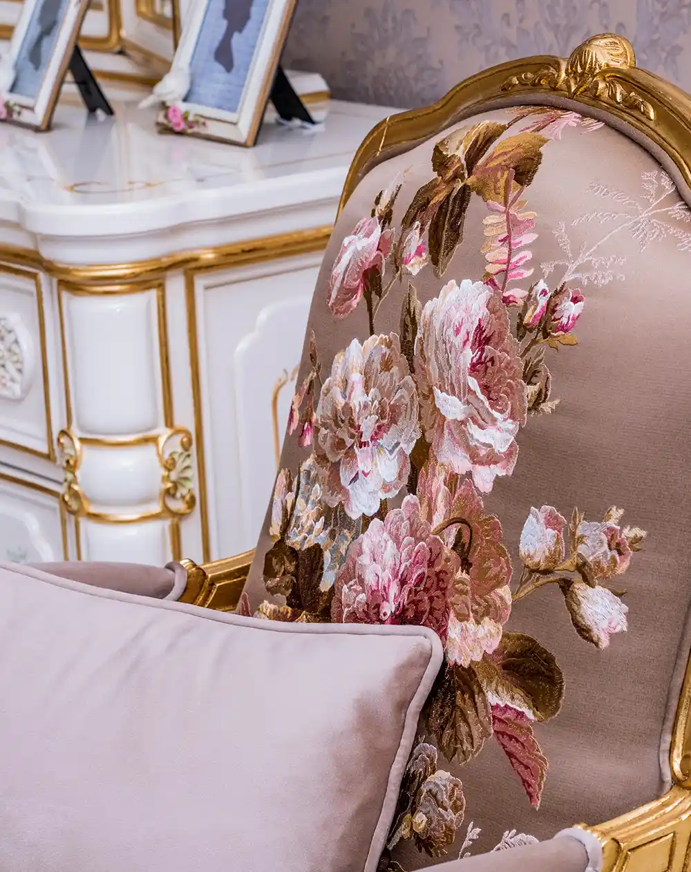 Vera Çay Setleri ile Sofralarınıza Şıklık ve Fonksiyonellik Katın