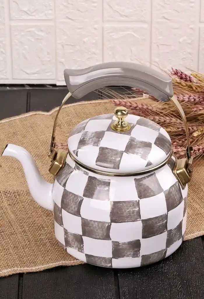 Vintage Demliklerle Dekorasyonda Zamansız Şıklık ve Eşsiz Atmosfer Yaratma Rehberi