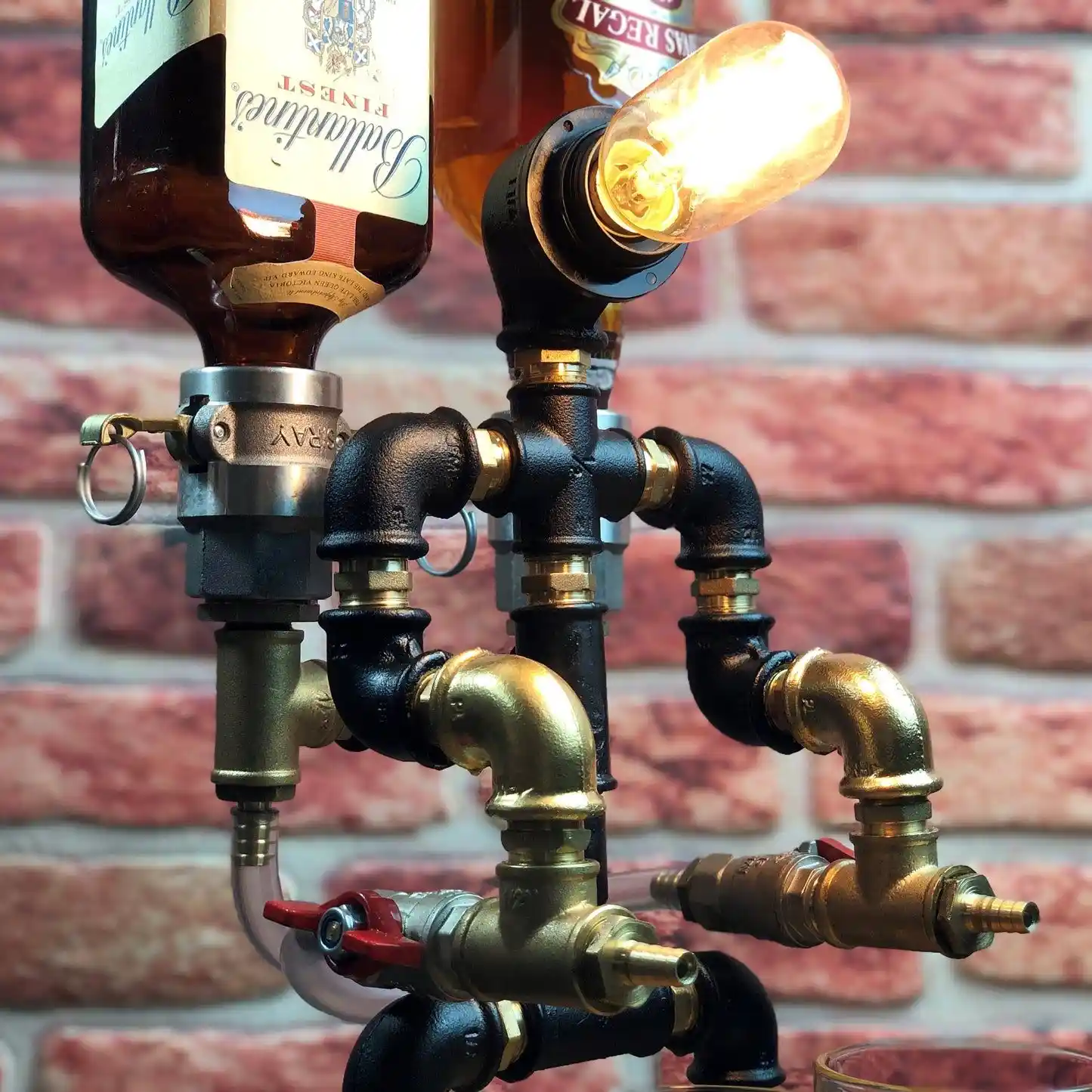 Viski Musluğu ile Dekorasyonun Şıklığını Artıran Modern ve Estetik Çözümler