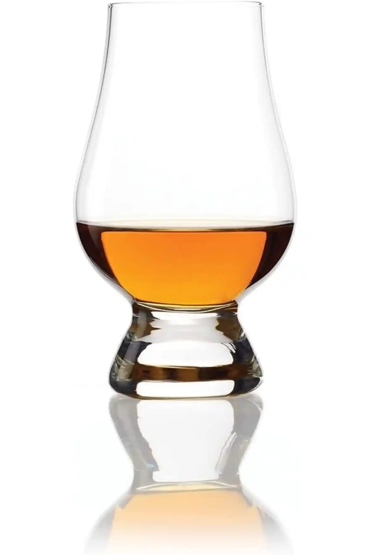 Viski Tam Bardağıyla Dekorasyonda Zarafet ve İşlevsellik Sağlayan Tasarımlar