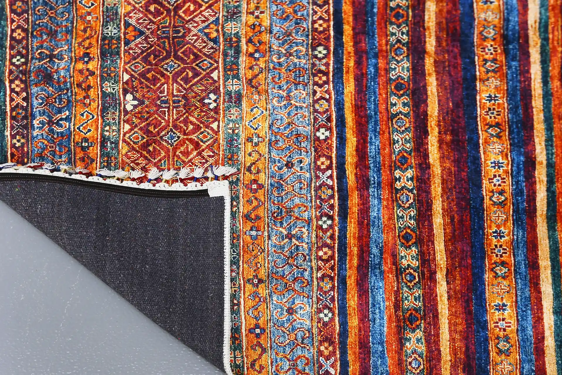 Vivense Halı ve Kilim Seçenekleriyle Ev Dekorasyonunda Şıklık ve İşlevsellik Sağlama