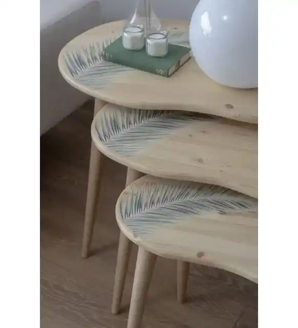 Yaprak Sehpa ile Dekorasyonda Zarafet ve Sadeliğin Modern Yansıması