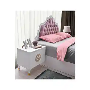 Yatak Odalarınızda Pembe Yatak Başlığıyla Şıklık ve Sıcaklık Yaratma Rehberi