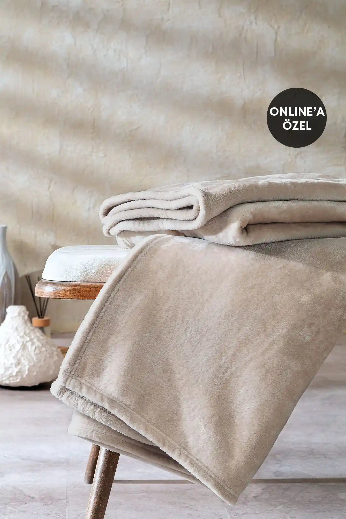 Yatak Odanızı Şıklık ve Konforla Tamamlayan Yataş TV Battaniyesi Seçenekleri