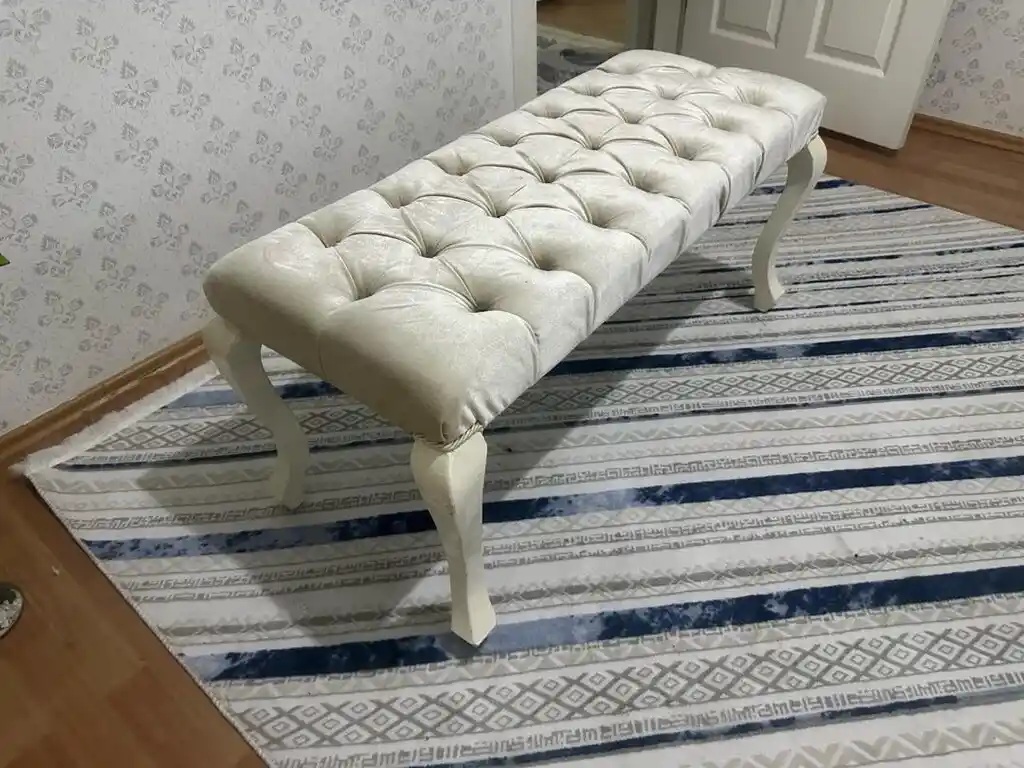 Yatak Odası Ayna Önü Aksesuarlarıyla Şıklık ve Fonksiyonellik Artırma Rehberi