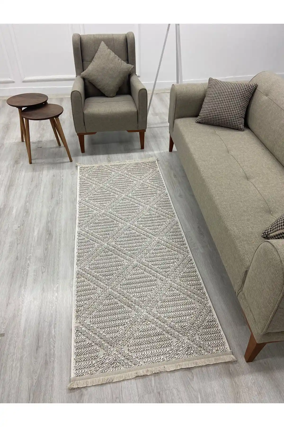 Yatak Odası Halısı Ölçüsü Seçimi ve Dekorasyon İpuçları