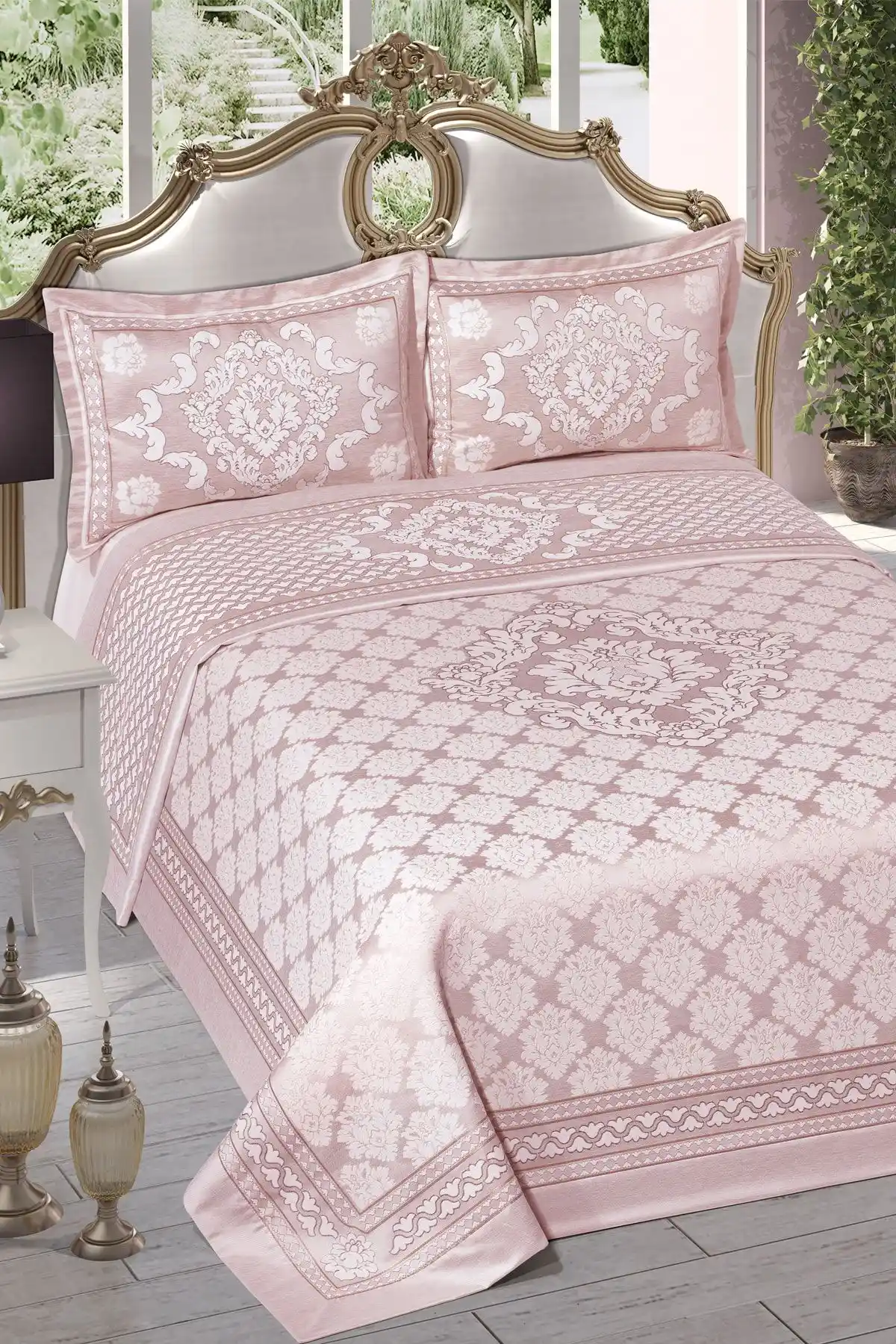 Yatak Örtüsü Trendleri ve Dekorasyonda Güncel Seçenekler Hakkında Kapsamlı Rehber