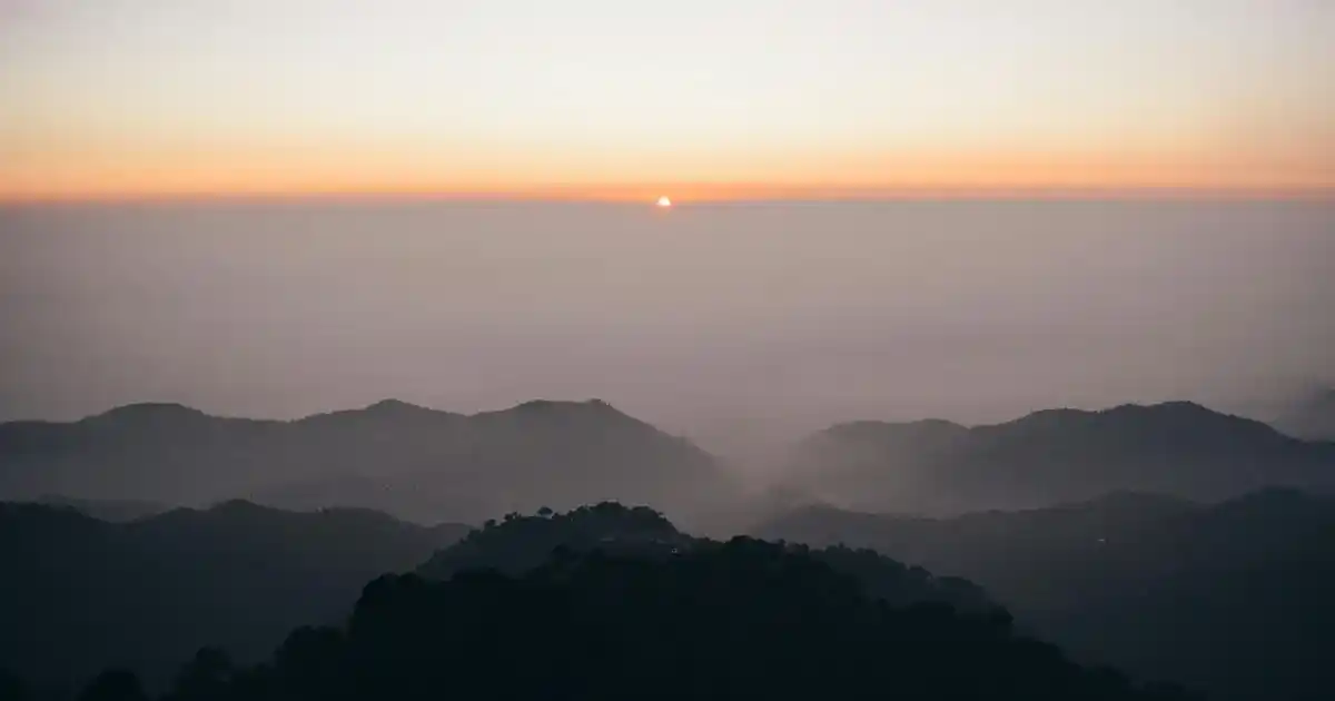 Yatak Pike Dekorasyonunda Şıklık ve Konforu Birleştiren En İyi Seçenekler