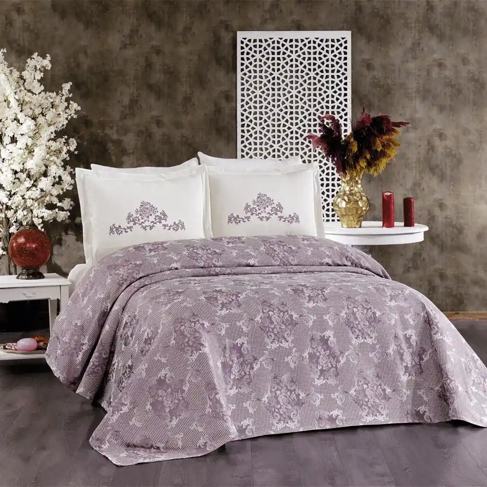 Yatak Pike Takımı Seçimi ve Dekorasyon İpuçlarıyla Odalarınızı Güzelleştirin