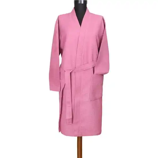 Yazlık Bornoz ile Dekorasyonun Şıklık ve Konfor Dengesini Yakalamak