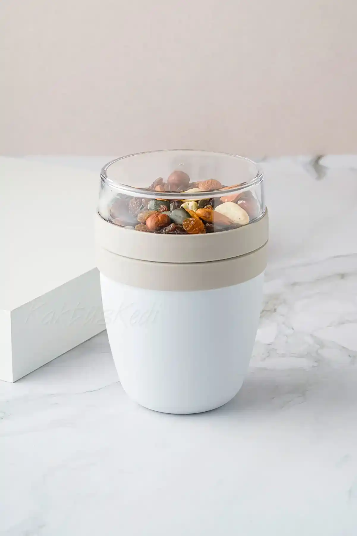 Yemek Bardağı Seçimi ve Dekorasyonda Detayların Önemi