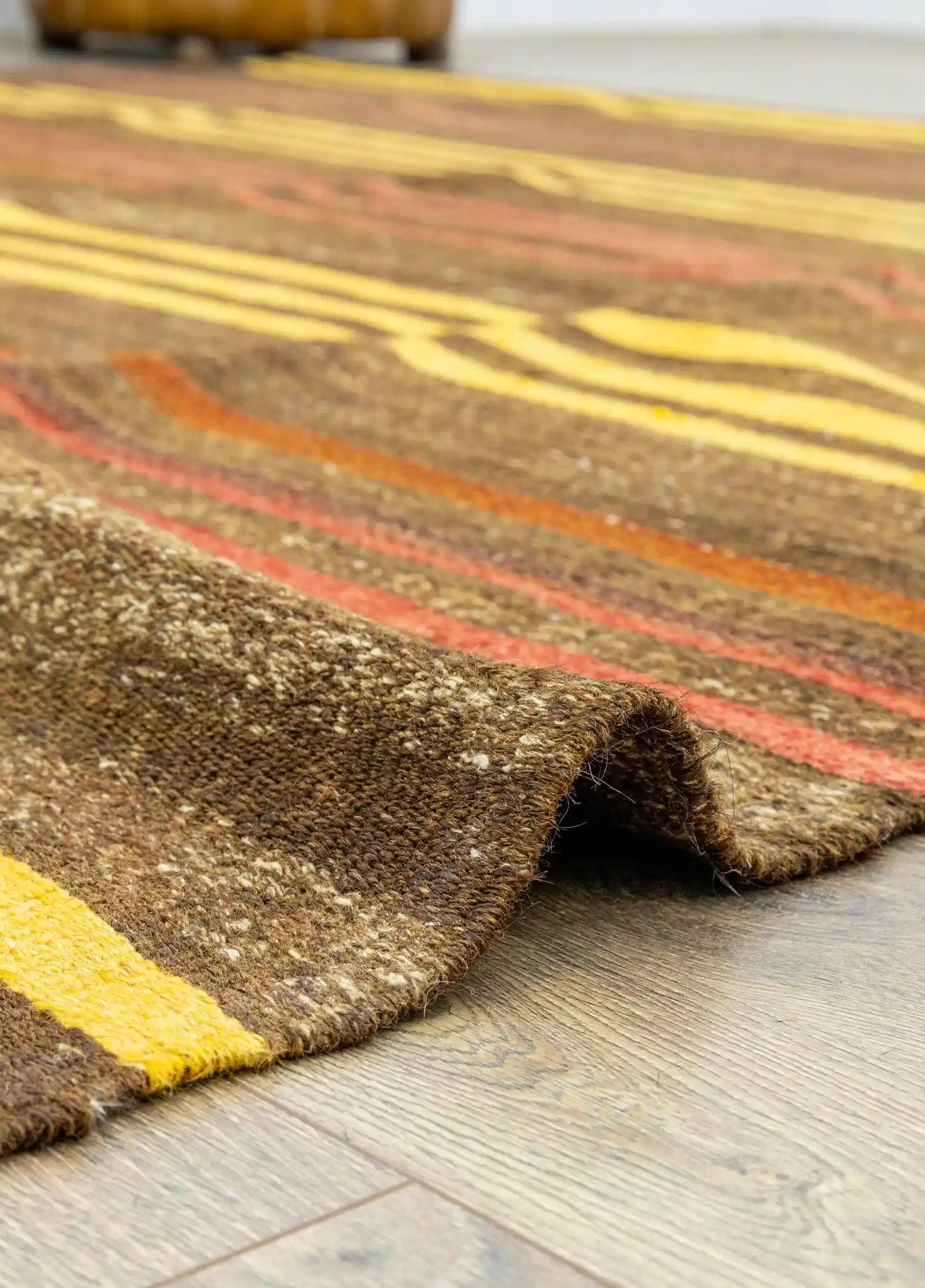 Yeni Kilim Modelleriyle Evinize Renk ve Şıklık Katmanın En Güncel Yolları