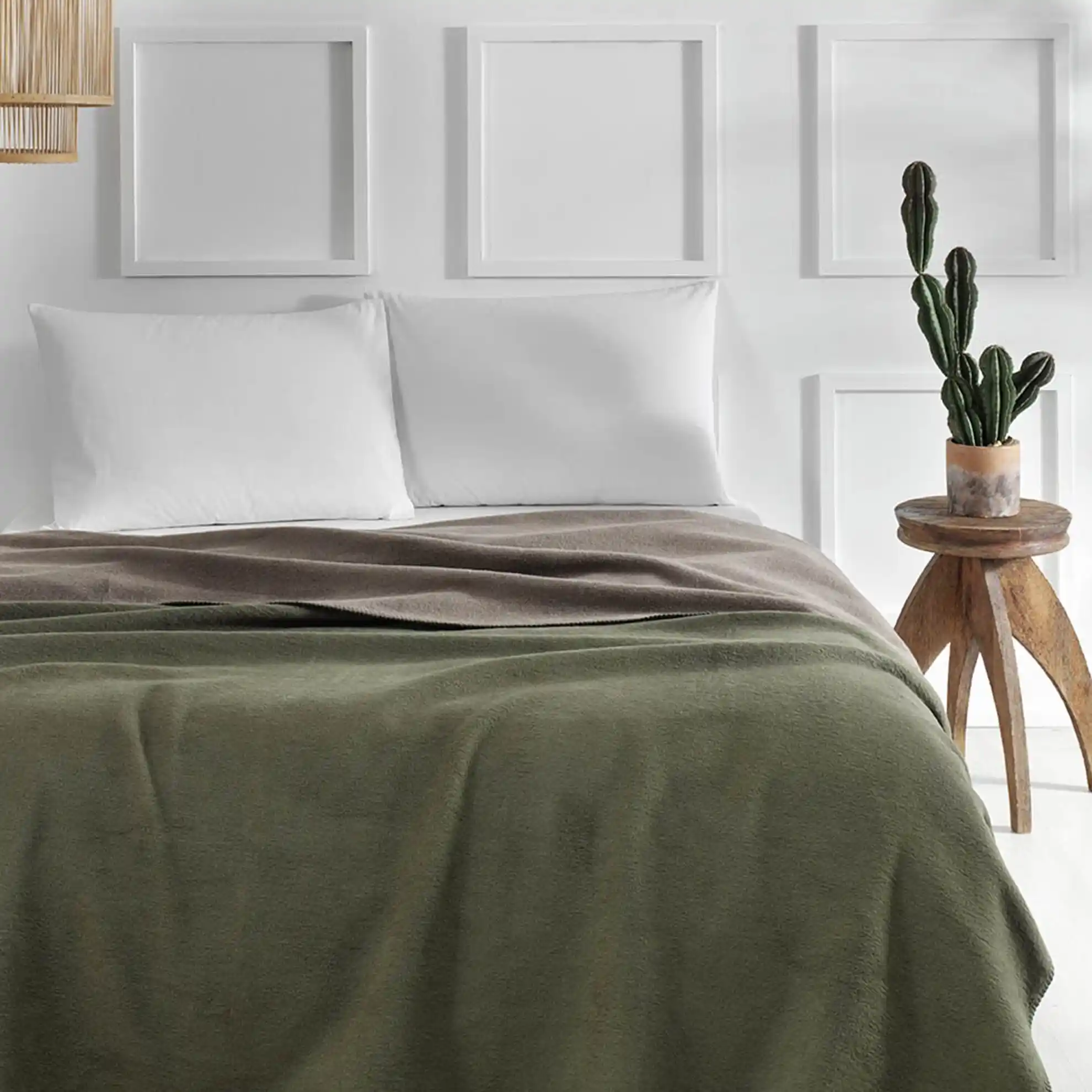 Yeşil Battaniye ile Dekorasyonda Doğal ve Sıcak Bir Atmosfer Yaratma Rehberi