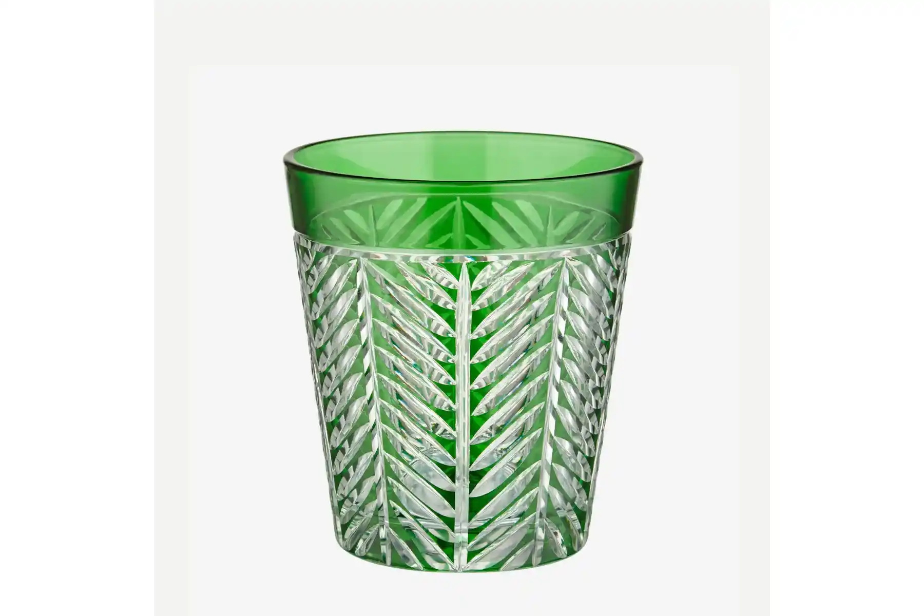 Yeşil Cam Bardakların Dekorasyonda Kullanımı ve Faydaları