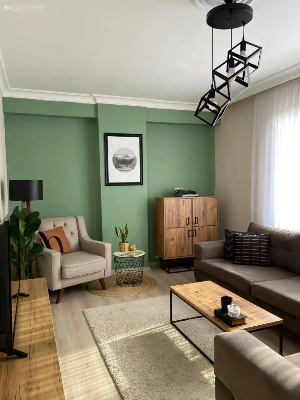 Yeşil Duvar Dekorasyonu ile Mekânlarınıza Doğal ve Şık Bir Dokunuş Katın