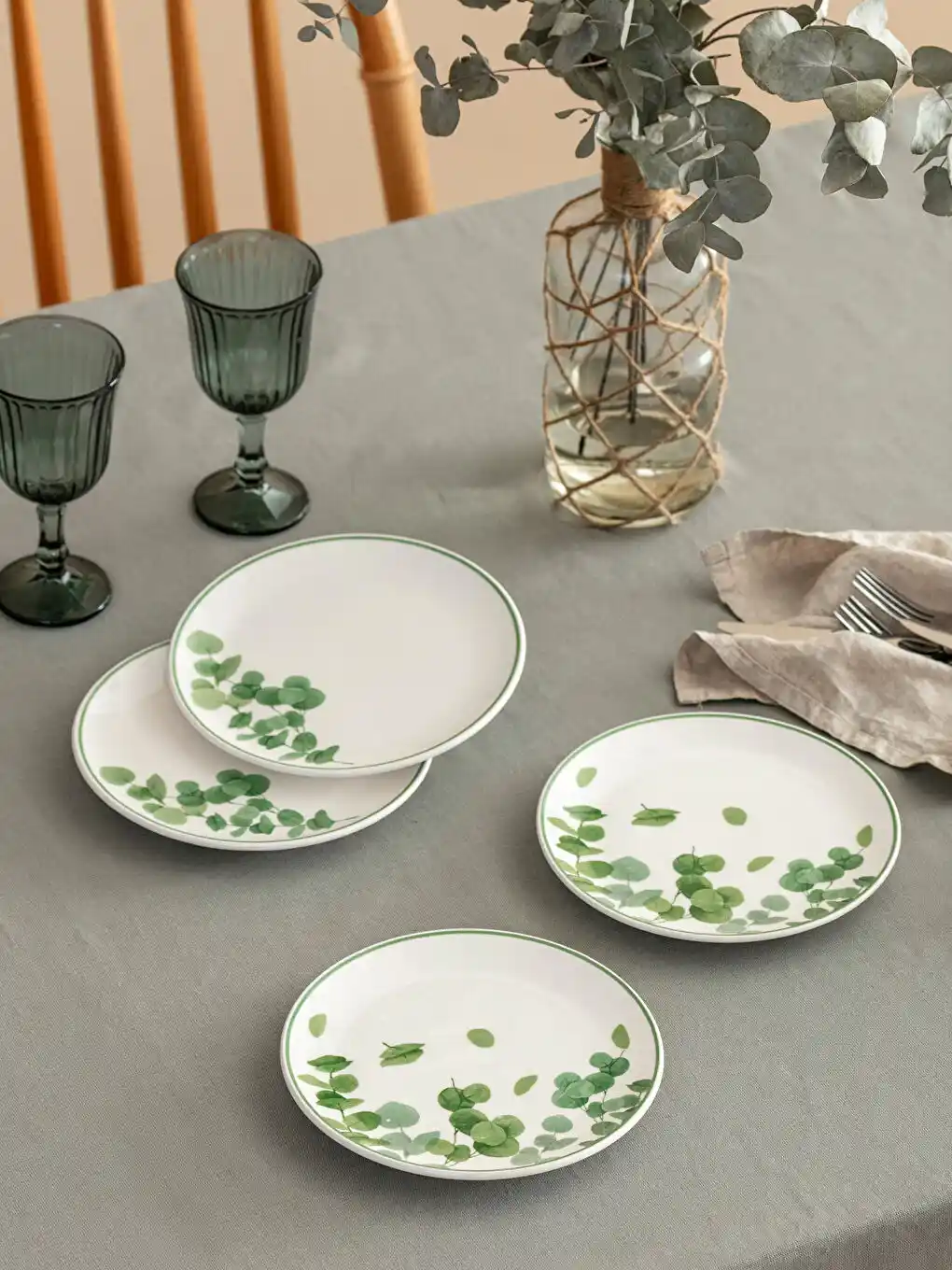 Yeşil Pasta Tabağı ile Modern ve Doğal Dekorasyon Fikirleri