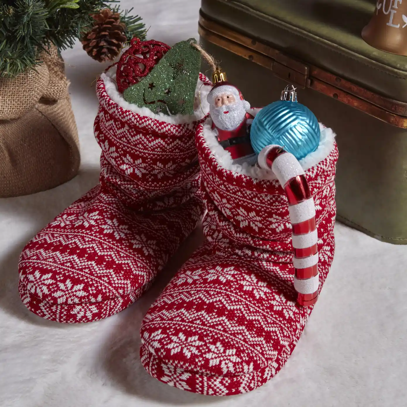 Yılbaşı Panduflarıyla Ev Dekorasyonunuza Sıcaklık ve Şıklık Katın