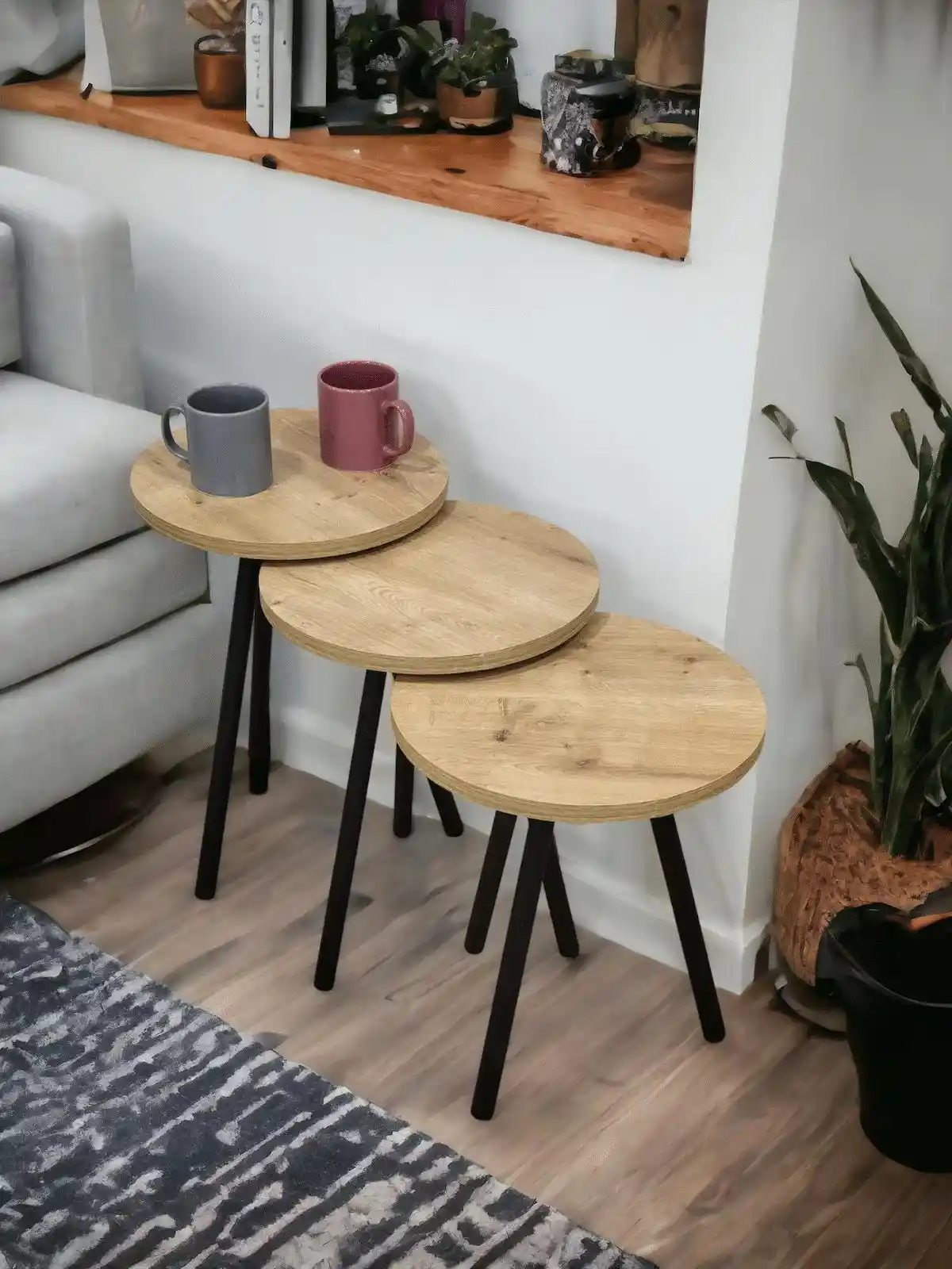 Yüksek Zigon Sehpa ile Modern ve Fonksiyonel Dekorasyon Çözümleri