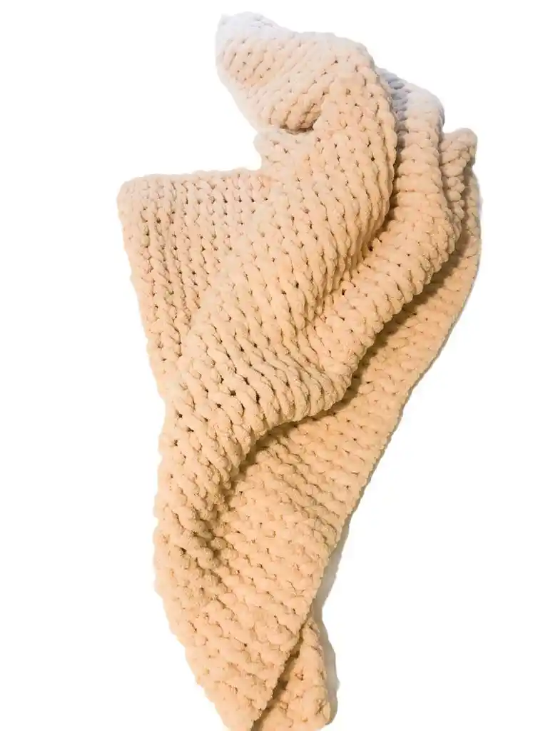 Yumoş Battaniyelerle Ev Dekorasyonunda Sıcaklık ve Şıklık Yaratma Rehberi