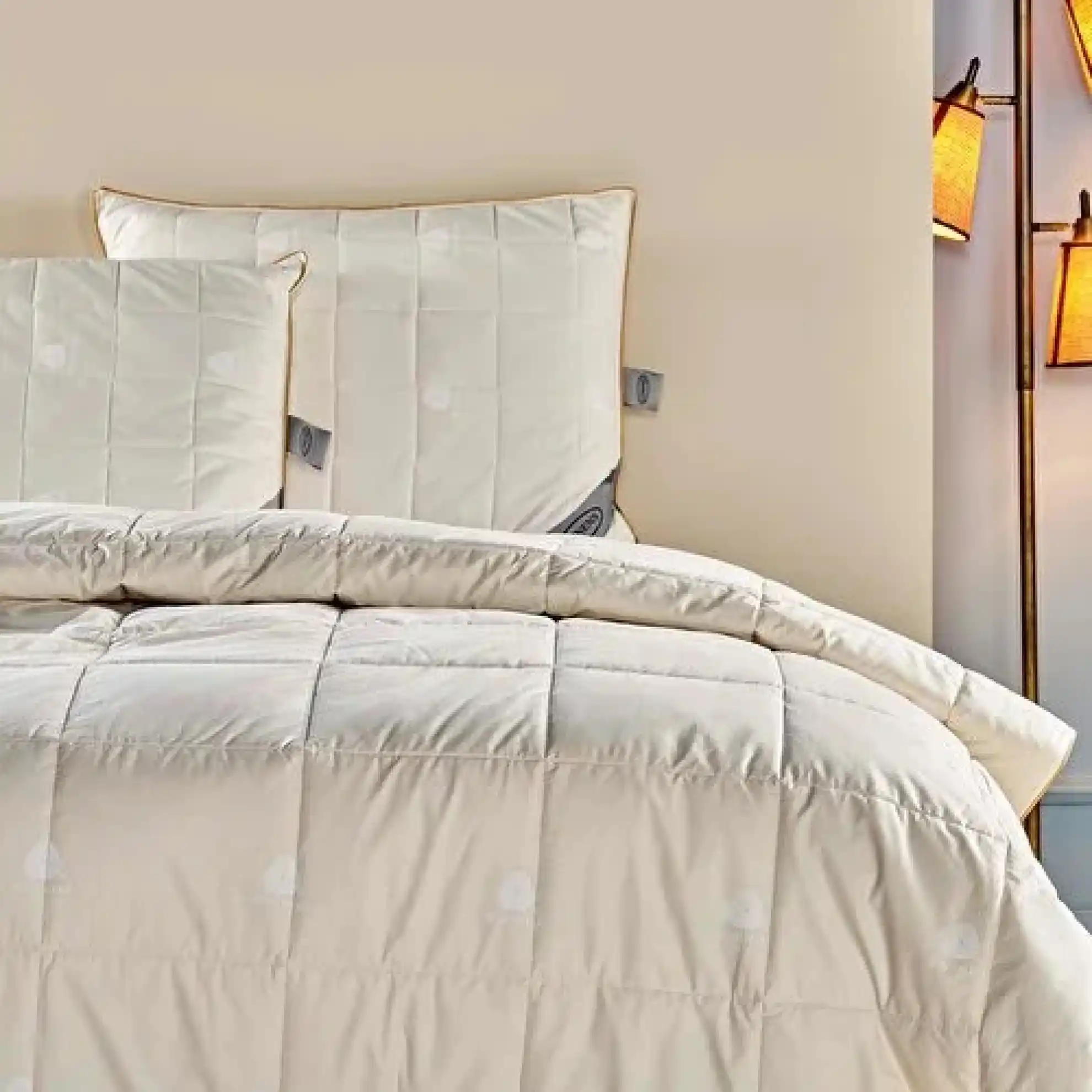 Yün Yorgan Astarı ile Yatak Odasında Konfor ve Dekorasyonun Mükemmel Buluşması