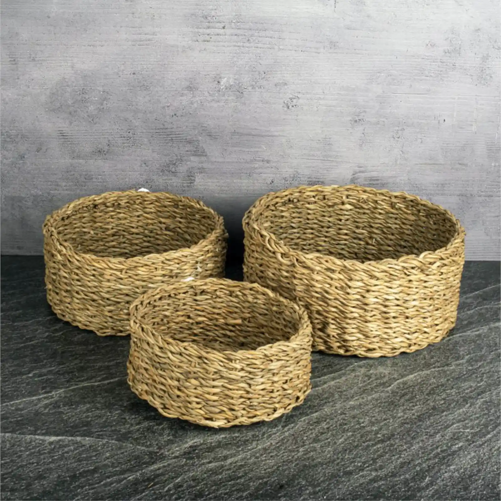 Yuvarlak Sepetler ile Ev Dekorasyonunda Şıklık ve Fonksiyonellik Artışı