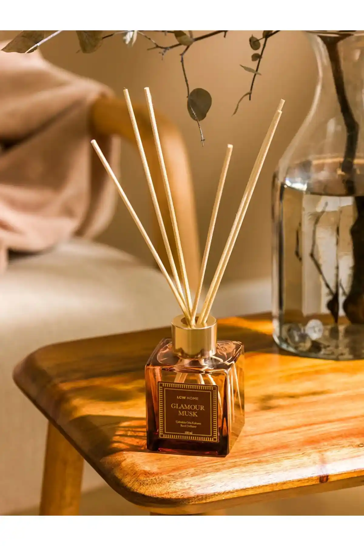 Zengin Ev Kokusu ile Dekorasyonda Lüks ve Zarafeti Yansıtmanın Yolları