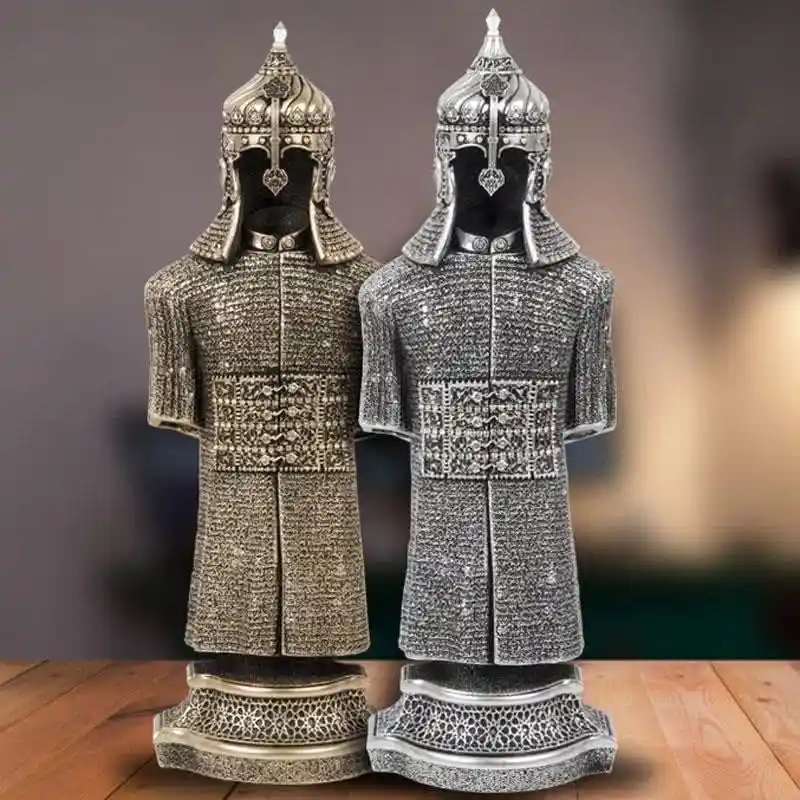 Zırh Biblo ile Dekorasyonda Güç ve Estetiğin Modern Buluşması