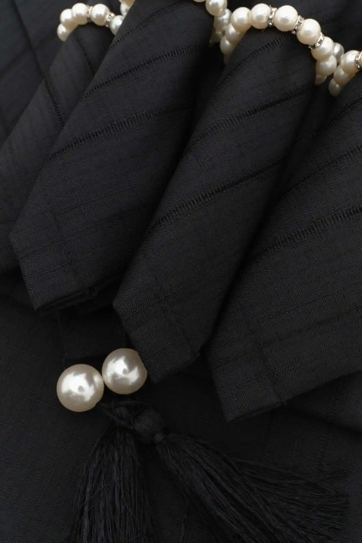 Anna Karina Home Concept Siyah 26 Parça Modern ve Şık Yemek Takımı Ürün Tanıtımı