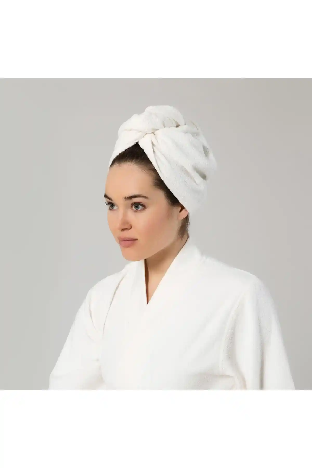 Denizli Çeyiz %100 Pamuklu Saç Havlusu Seti Modern Tasarım ve Yüksek Emicilikle Öne Çıkıyor