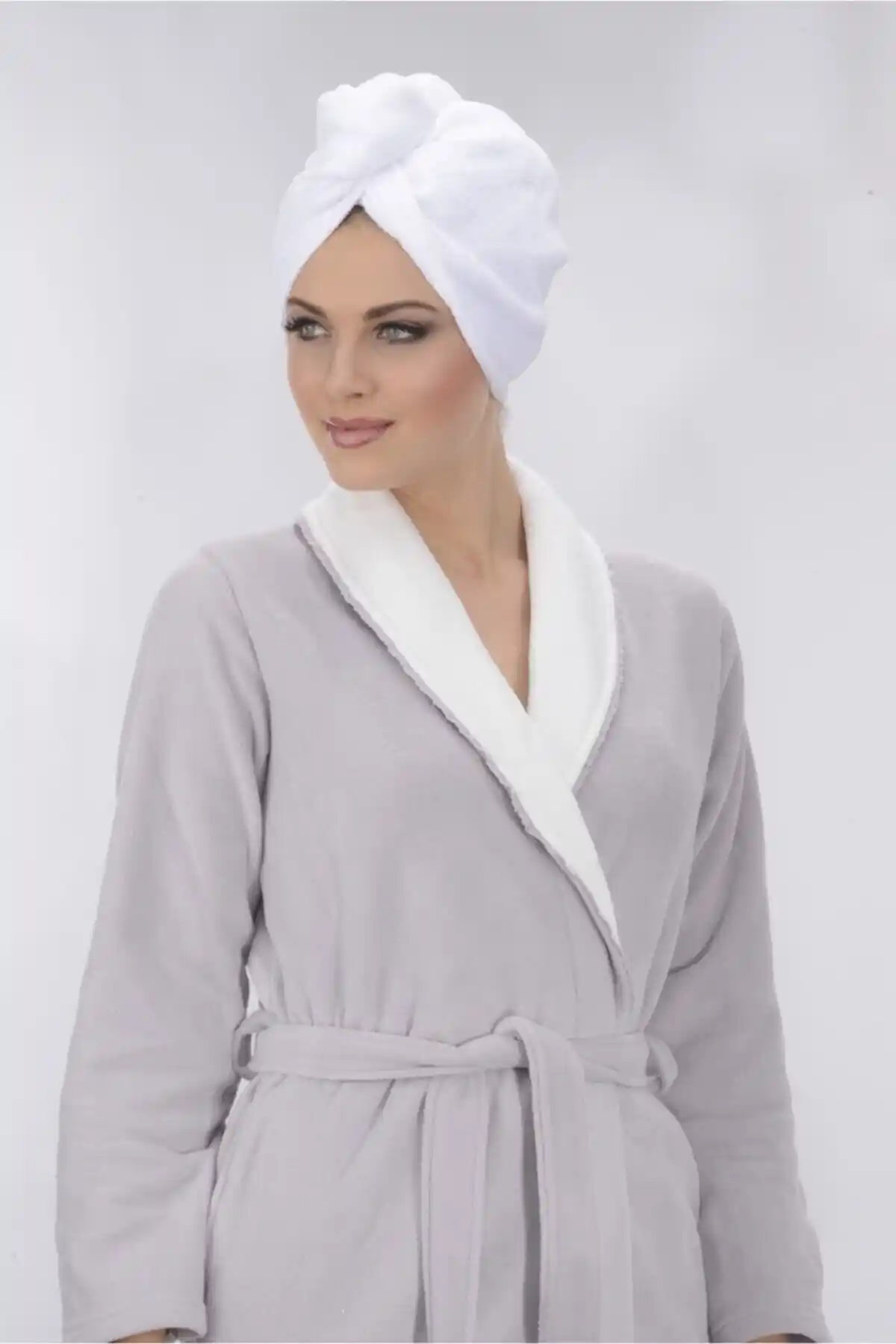 PROSLİM Havlu Saç Kurulama Bonesi: Yüksek Emicilik ve Kullanım Kolaylığıyla Pratik Çözüm