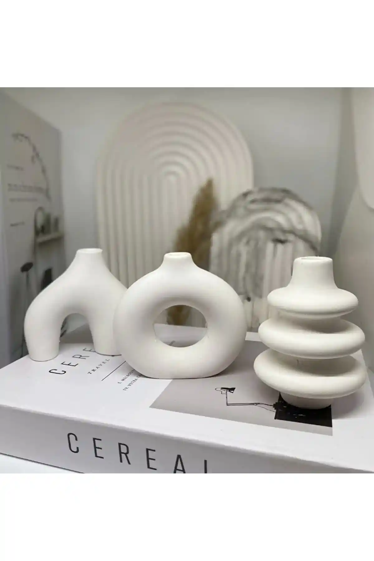 By Sirin Yıldız Minimal Vazo Seti: Bohem Tarzında Modern Dekorasyon Unsuru